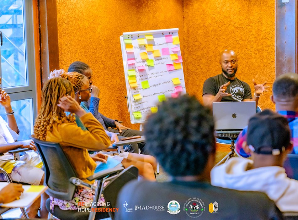 Bayo Omoboriowo speaks at Osun State SDG Creatives Conference